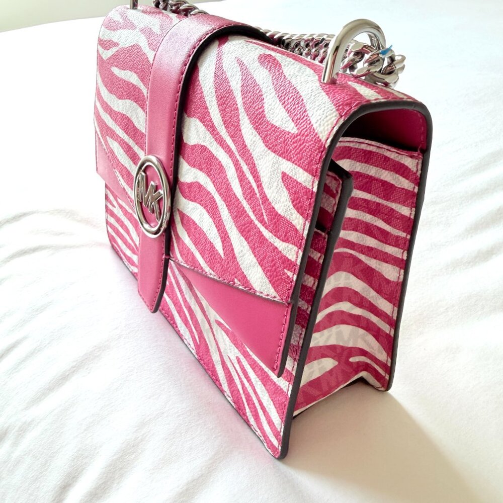 Michael Kors Greenwich Medium Flap Crossbody Bag Dragonfruit Pink - Picture 15 of 16